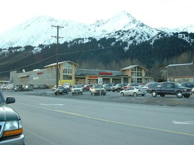 Seward-new-Safeway-1-download.jpg (152.15 KiB) Viewed 7658 times New Safeway, Seward, Alaska Feb. 5, 2005